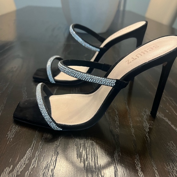 SCHUTZ Shoes - SCHUTZ Vicenza Heels